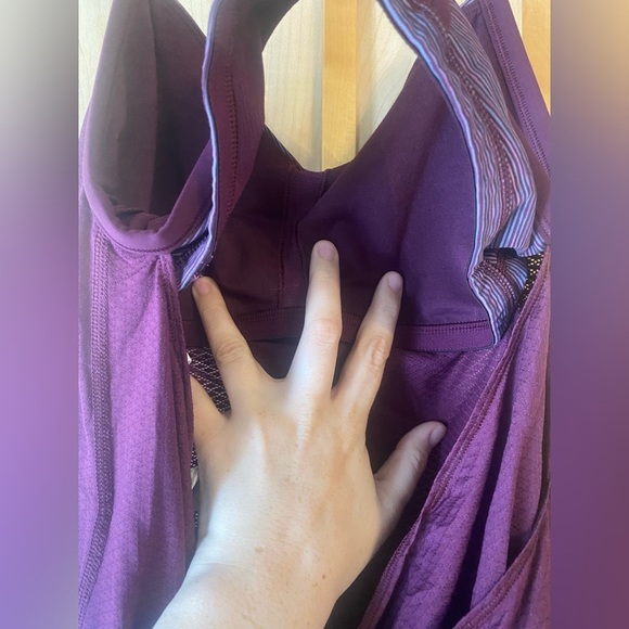 Lululemon C.Y.B Open Back Sport Bra Tank Size 6 - Picture 5 of 7
